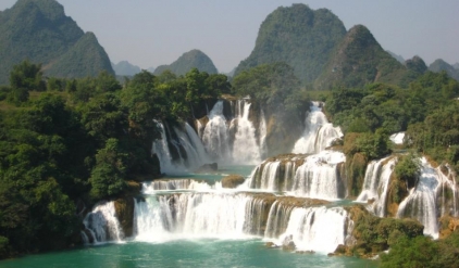 Ba Be Lake – Ban Gioc Waterfall – Pac Bo cave