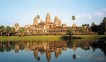 Phnom Penh - Kompong Cham - Siem Reap