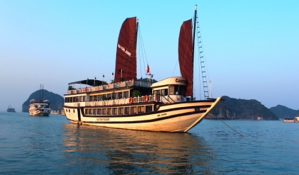 Victory Cruise – Deluxe standard